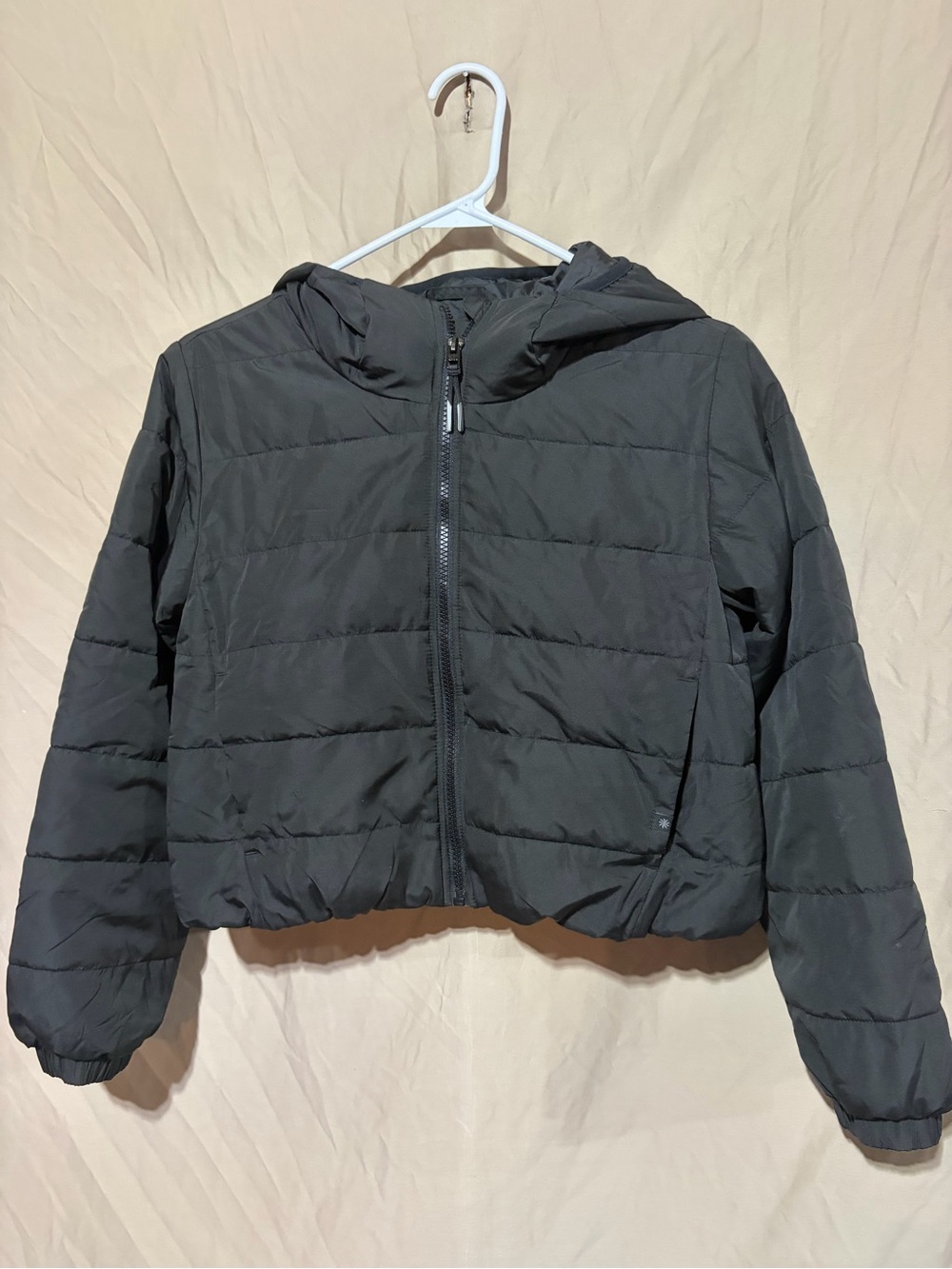 Athleta puffer jacket